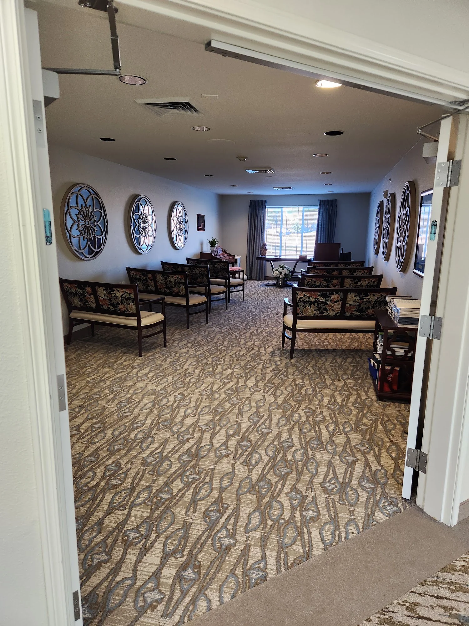 Summit Glen Gracious Retirement Living