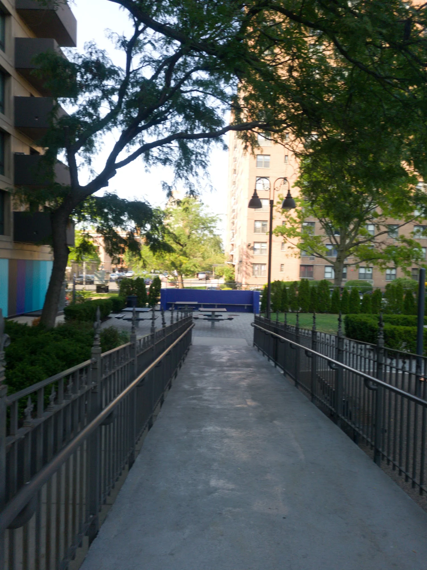 Summit Plaza