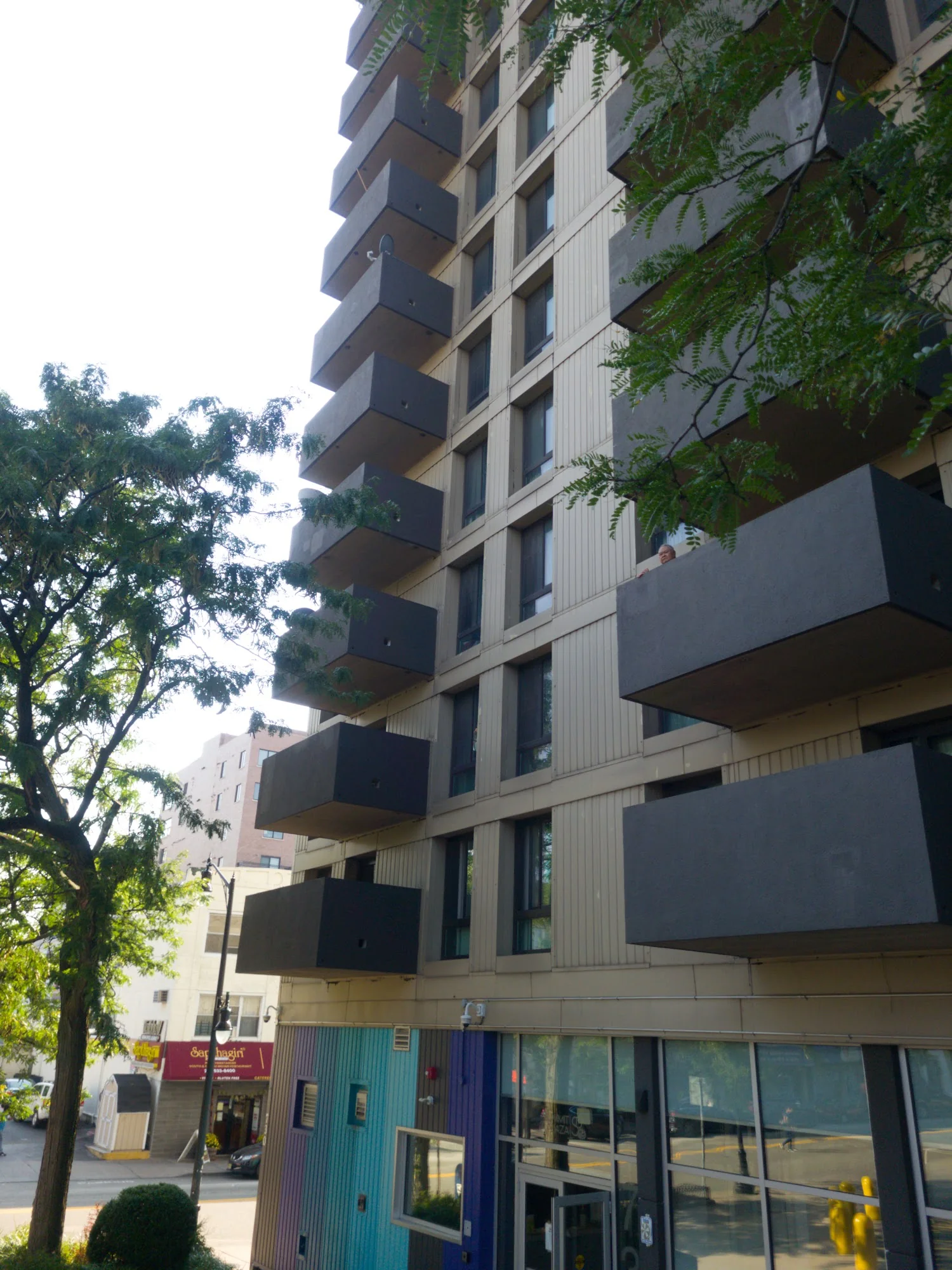 Summit Plaza