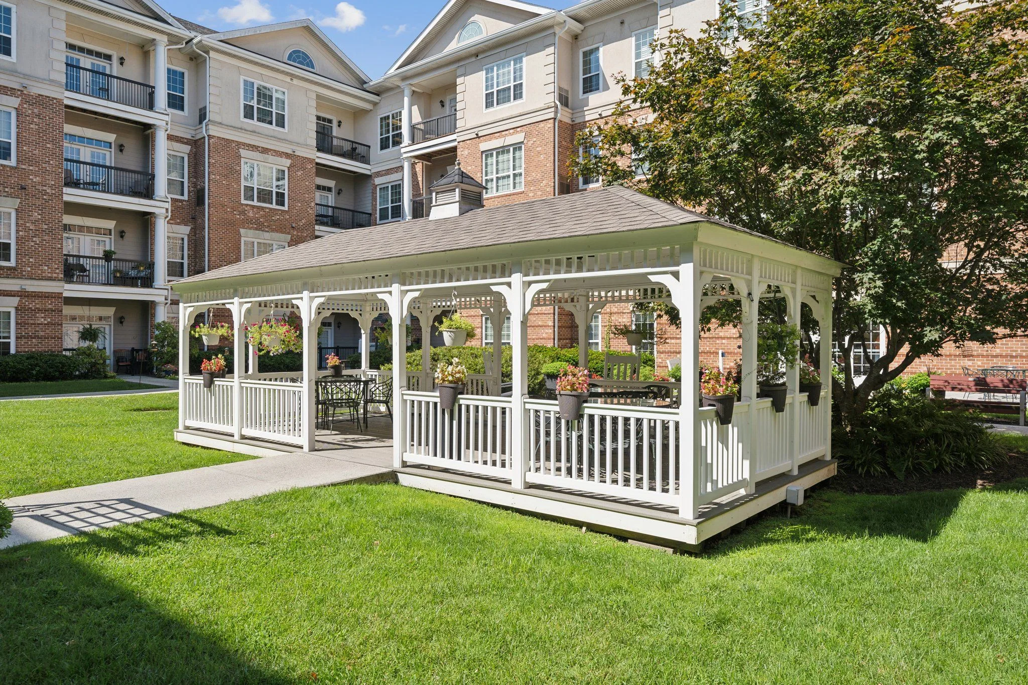 SUNRISE VILLA TUCKAHOE