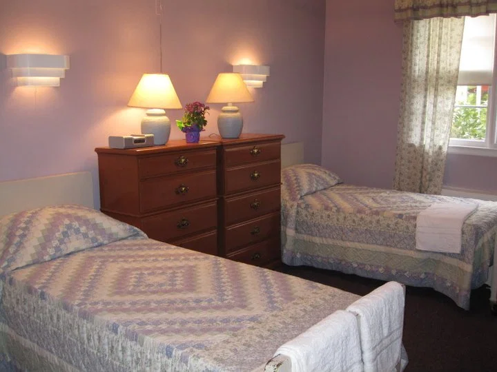 SUTTON GARDENS SENIOR LIVING