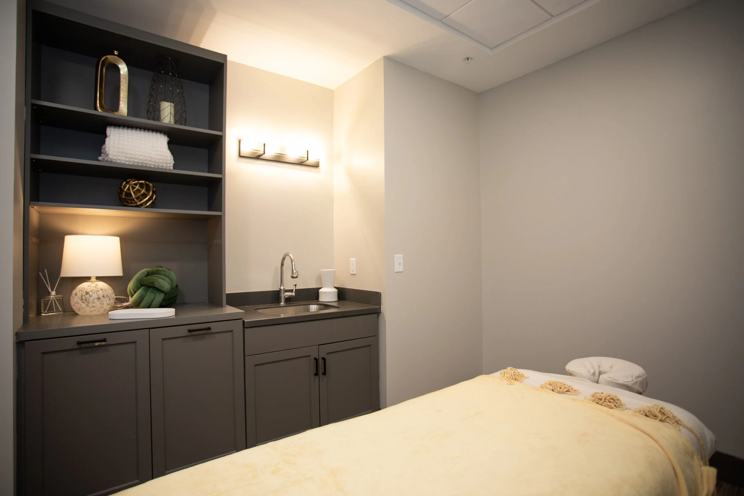 SYMPHONY POINTE