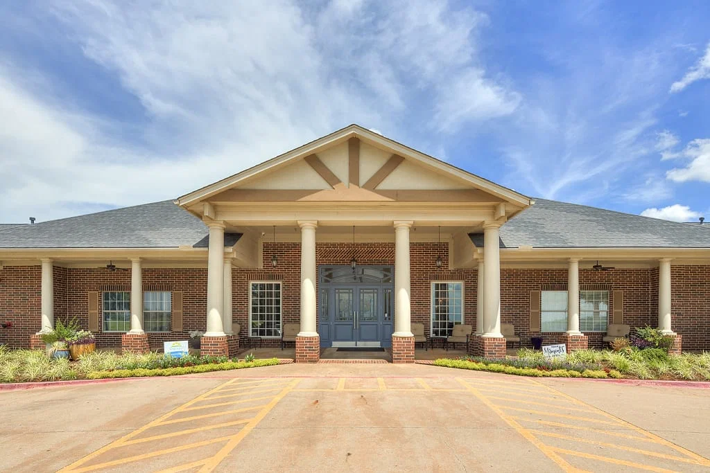 The Gardens at Quail Springs - Assisted Living photo
