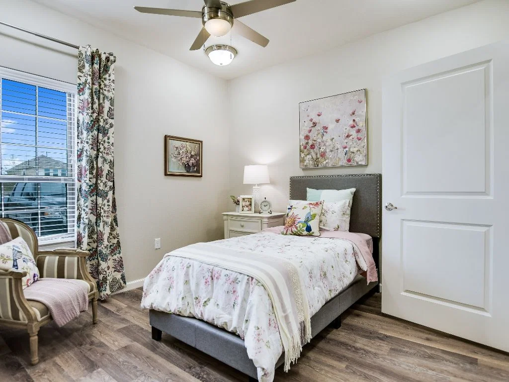 THE GRANDVIEW OF CHISHOLM TRAIL SENIOR LIVING
