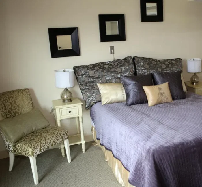 THE GROVE ASSISTED LIVING