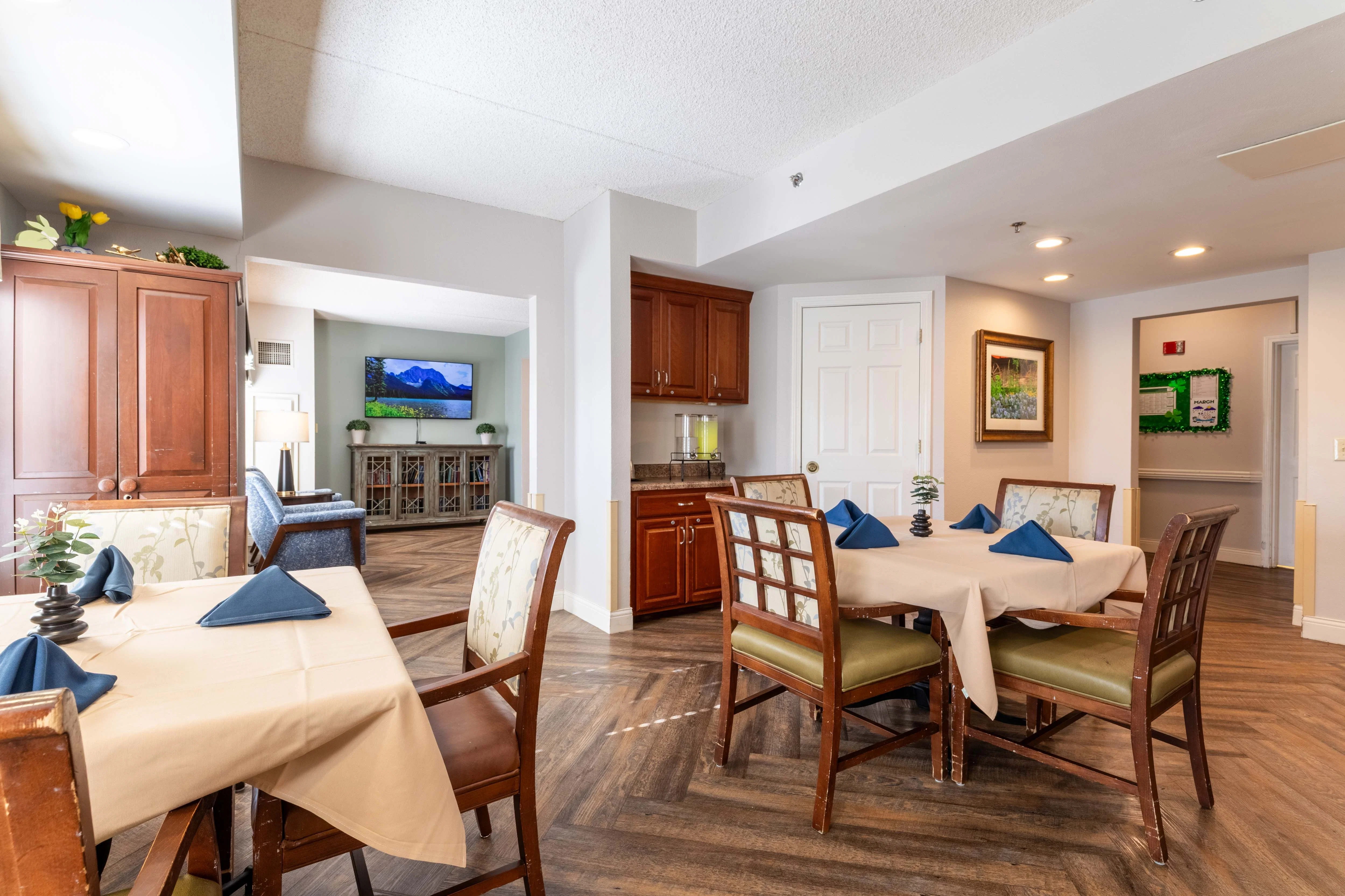 THE GROVE AT MIDTOWN SENIOR LIVING