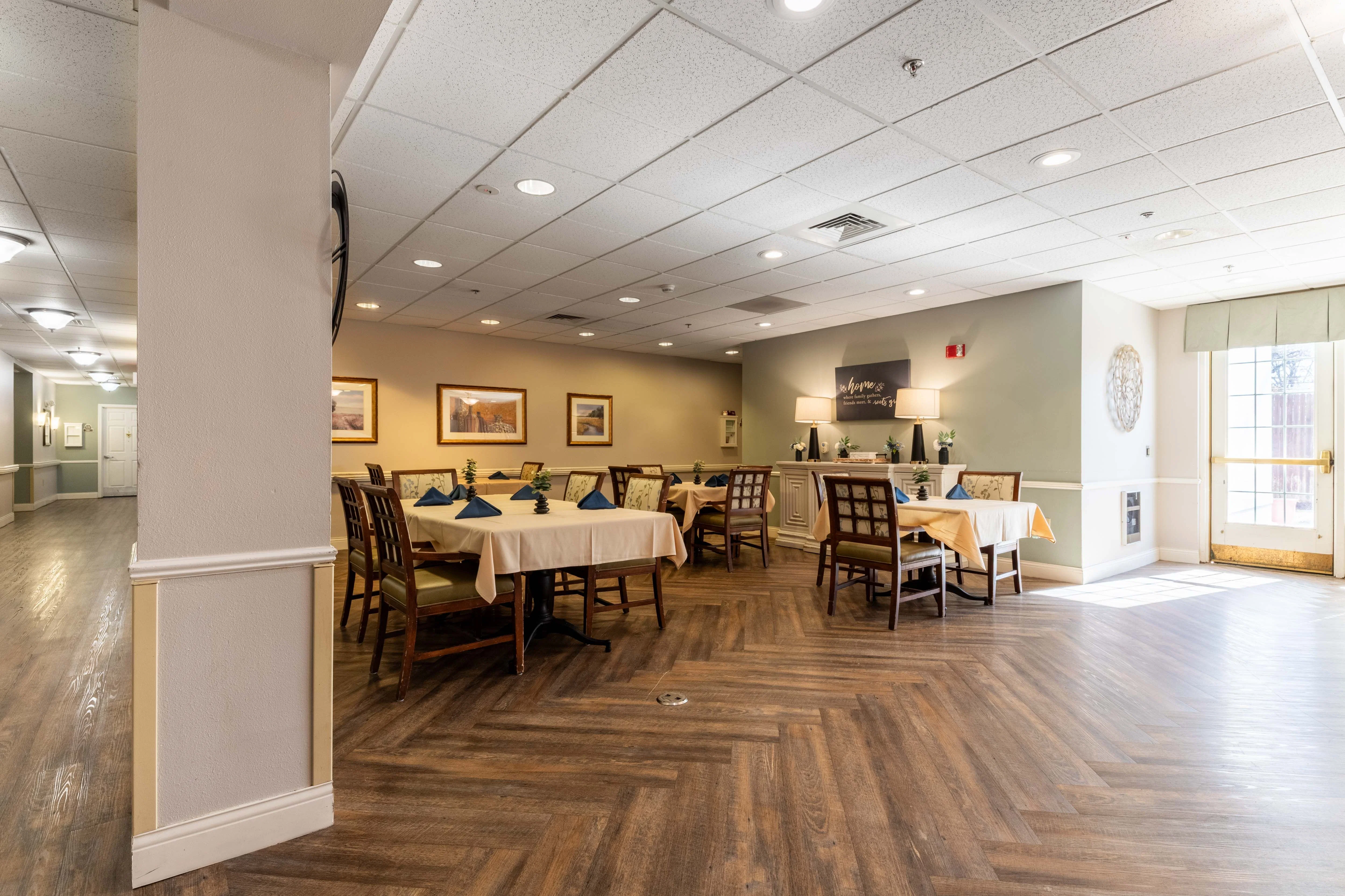 THE GROVE AT MIDTOWN SENIOR LIVING
