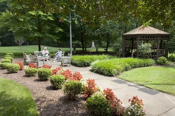 THE HIDENWOOD ASSISTED LIVING AND RETIREMENT COMMUNITY