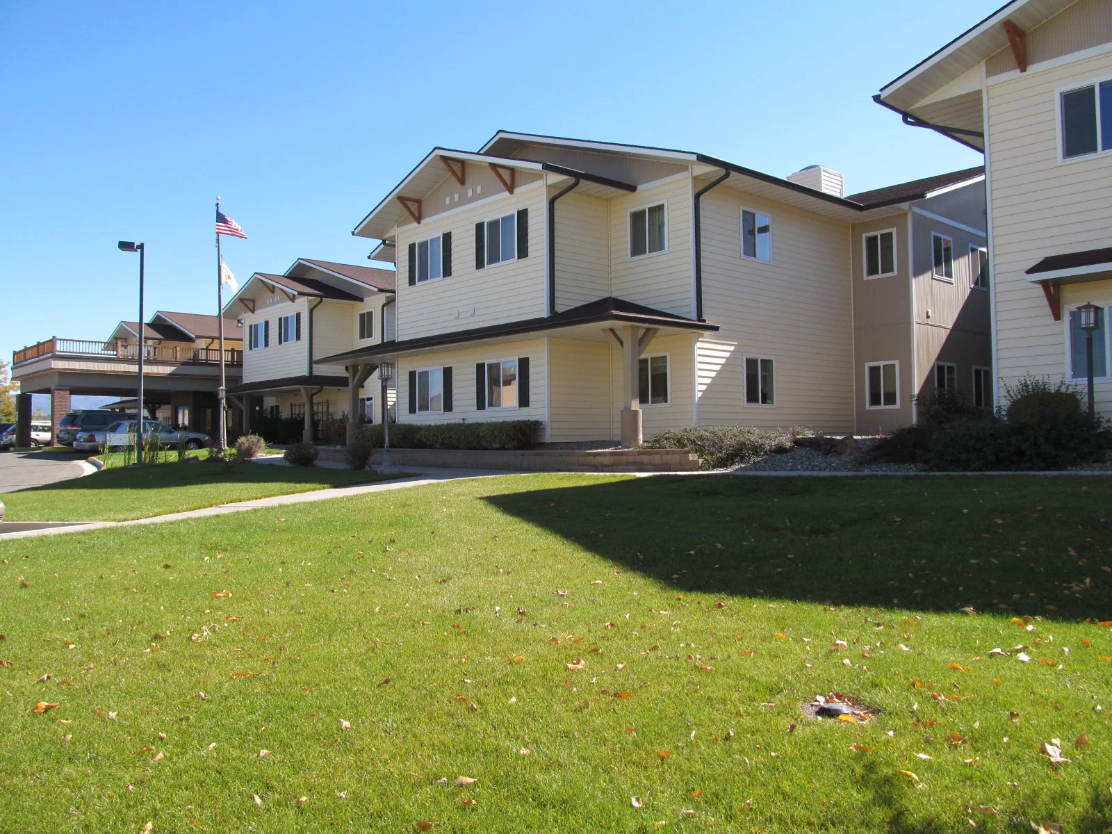 THE HOMESTEAD AT MONTROSE
