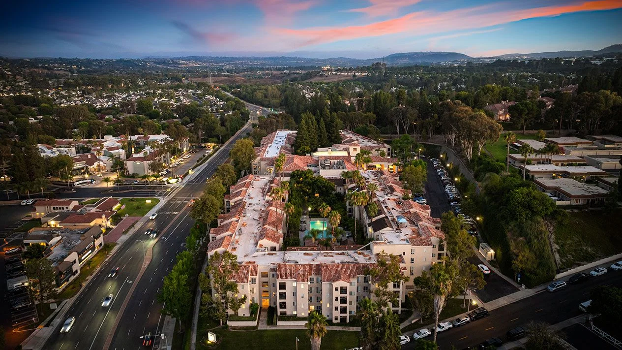 THE IVY WELLINGTON - LAGUNA HILLS, CA