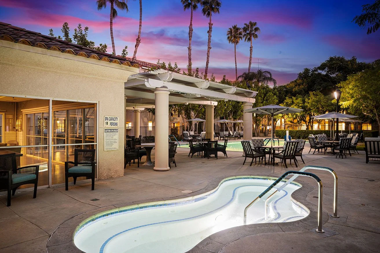 THE IVY WELLINGTON - LAGUNA HILLS, CA