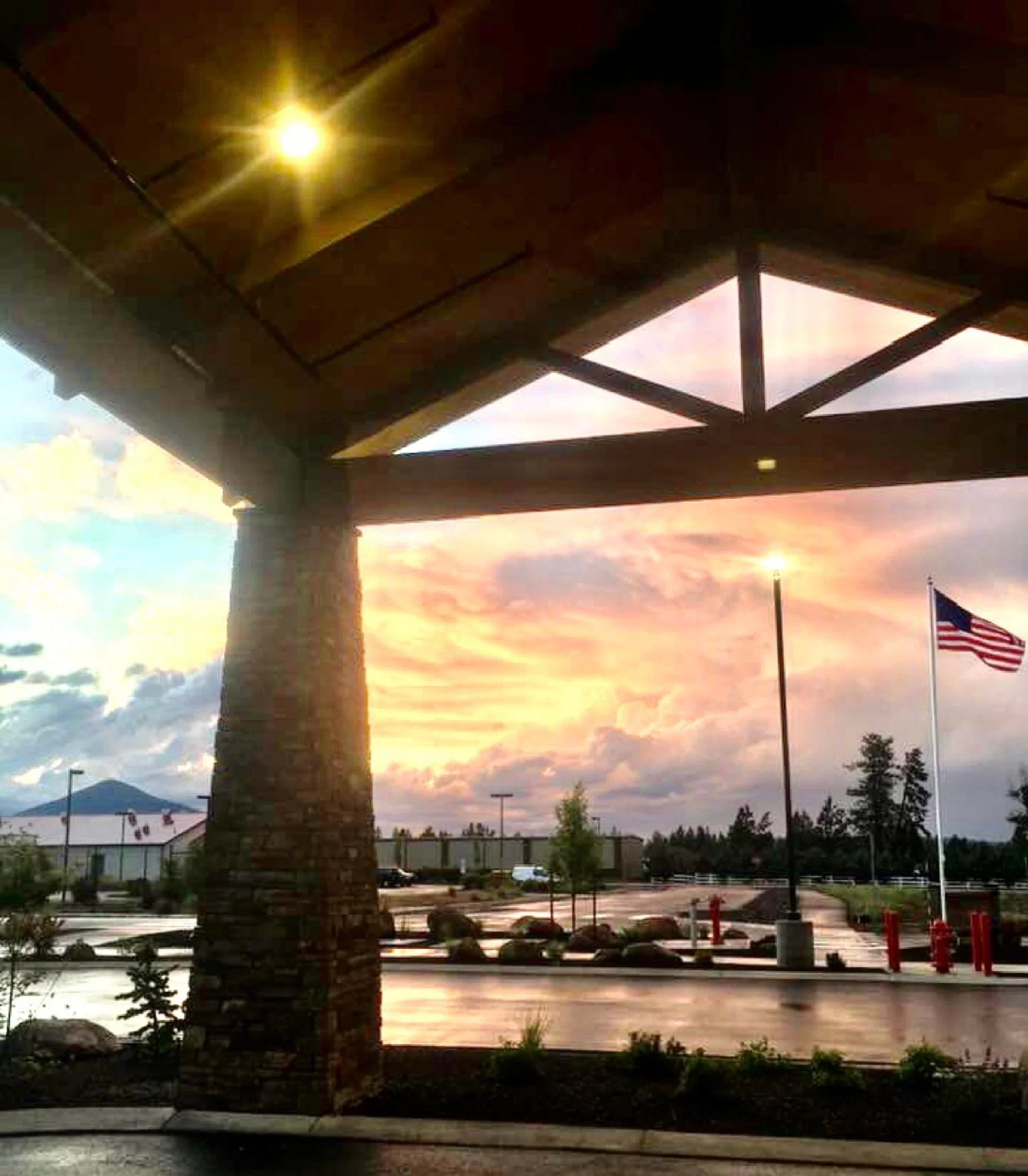 THE LODGE RETIREMENT COMMUNITY - SISTERS, OR