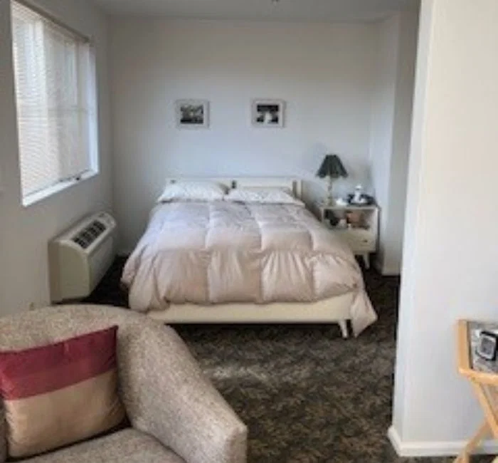 THE LODGE SENIOR LIVING