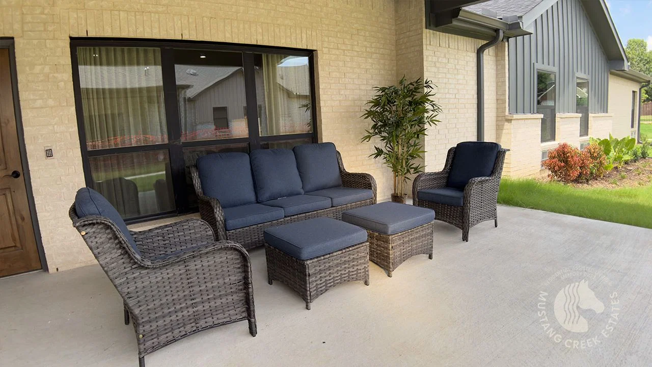 THE MUSTANG CREEK ESTATES OF FLOWER MOUND