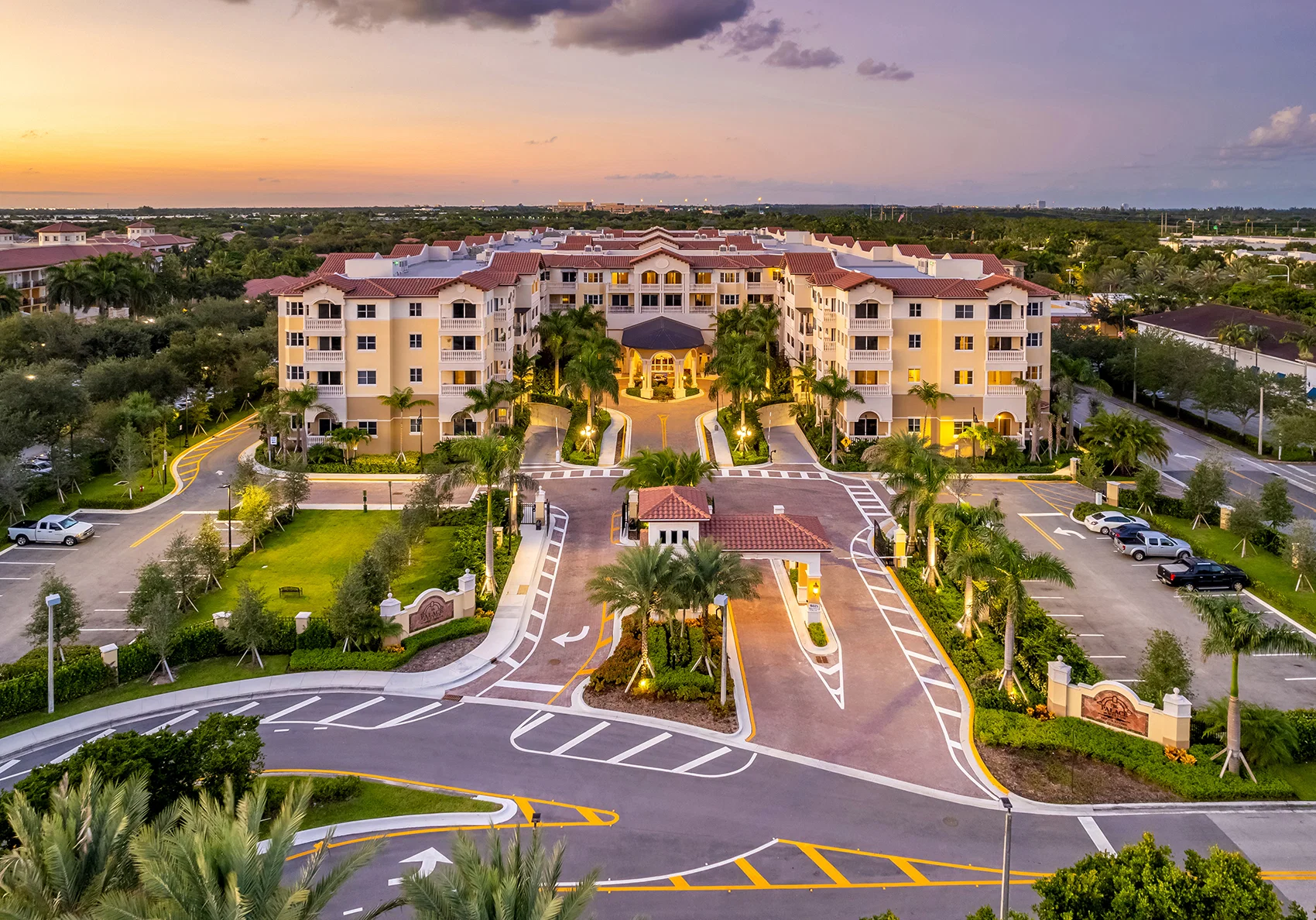 The Palace at Weston - Assisted Living photo