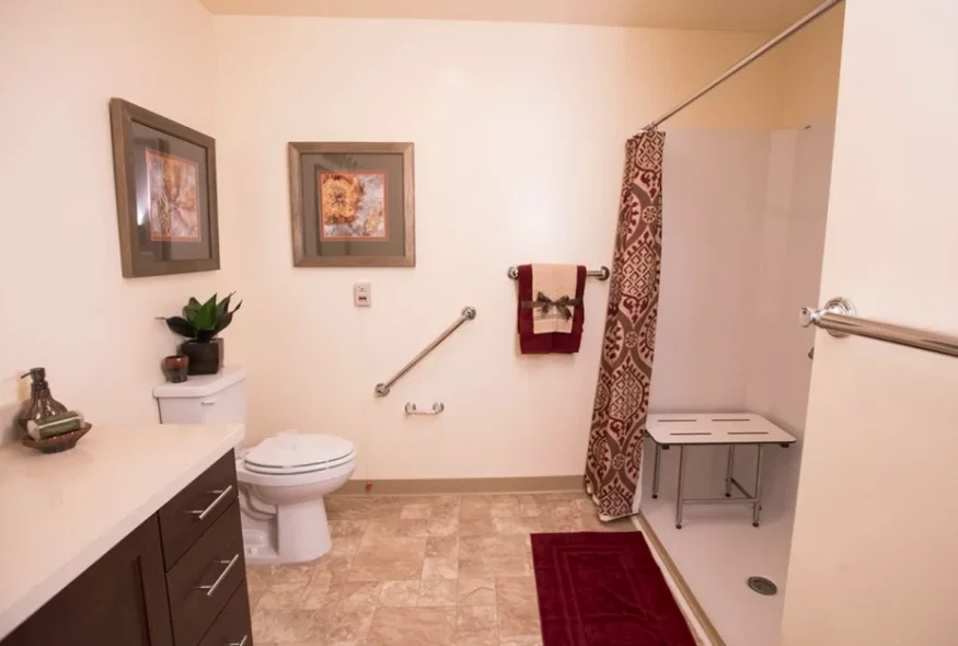 THE POINTE AT SUMMIT HILLS