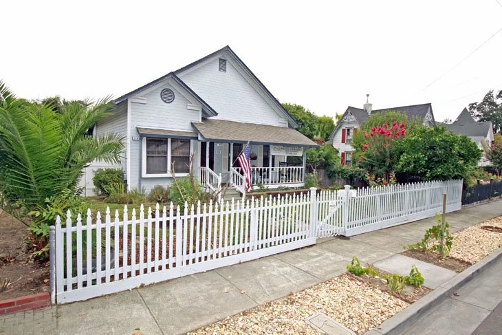 THE VILLAS ASSISTED LIVING