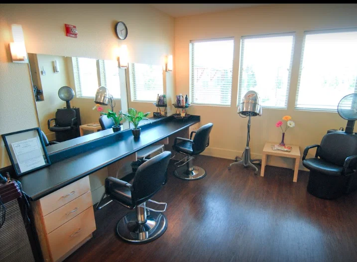 THE VISTAS ASSISTED LIVING AND MEMORY CARE