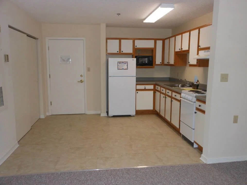 THE WINDSOR SENIOR LIVING COMMUNITY