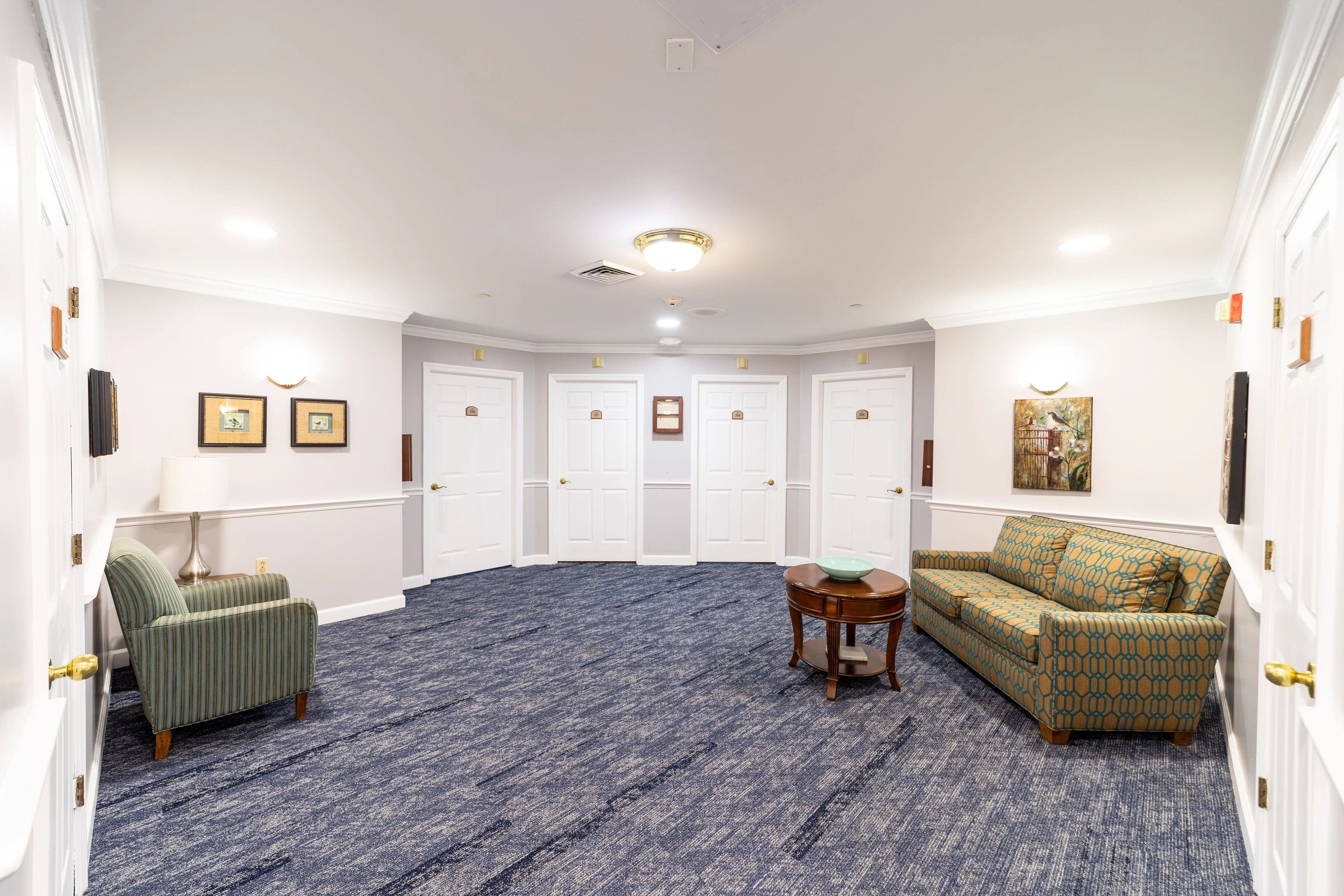 THE WOODLANDS BY HERITAGE RETIREMENT COMMUNITIES