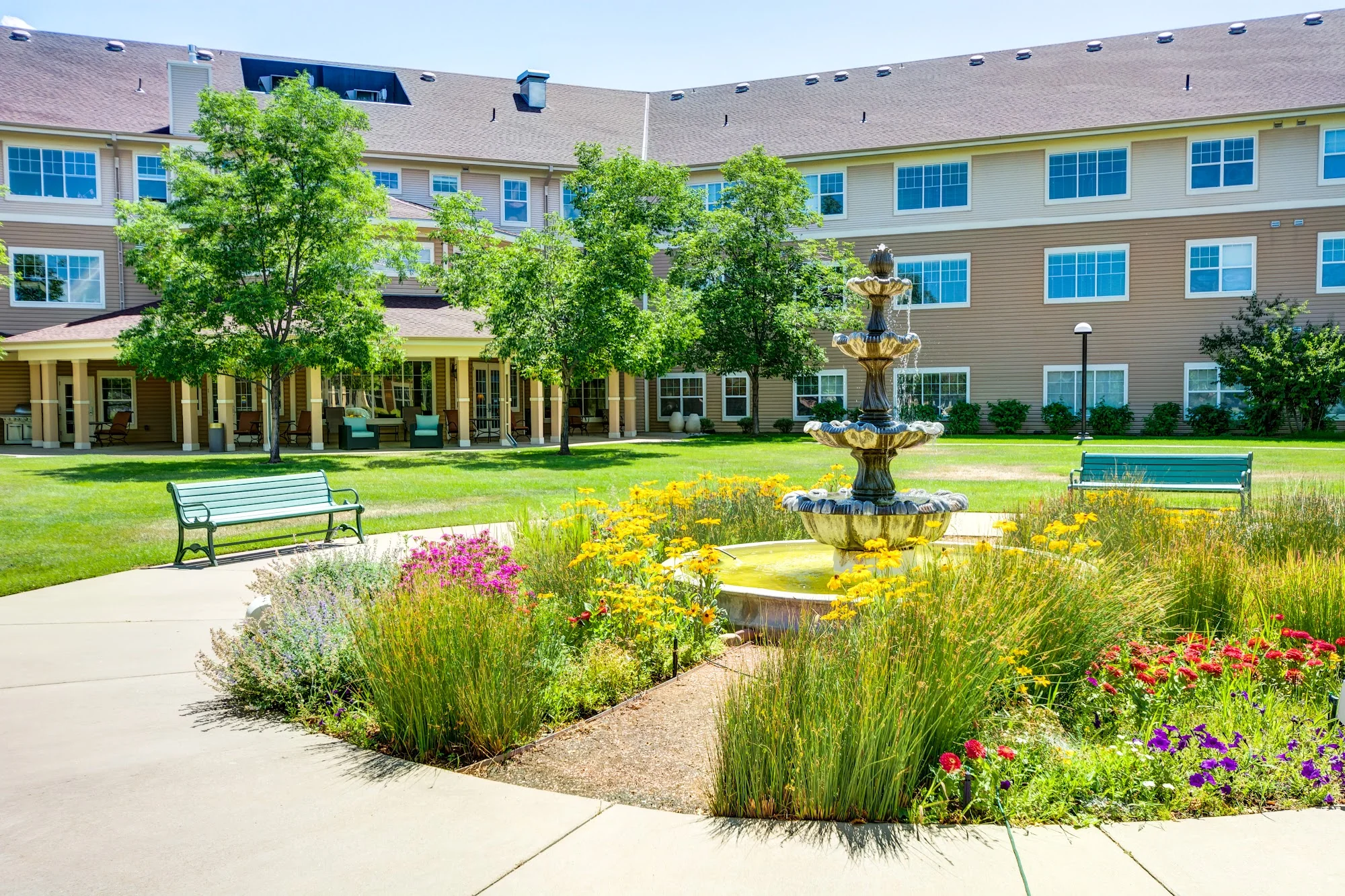 The Courtyards at Mountain View