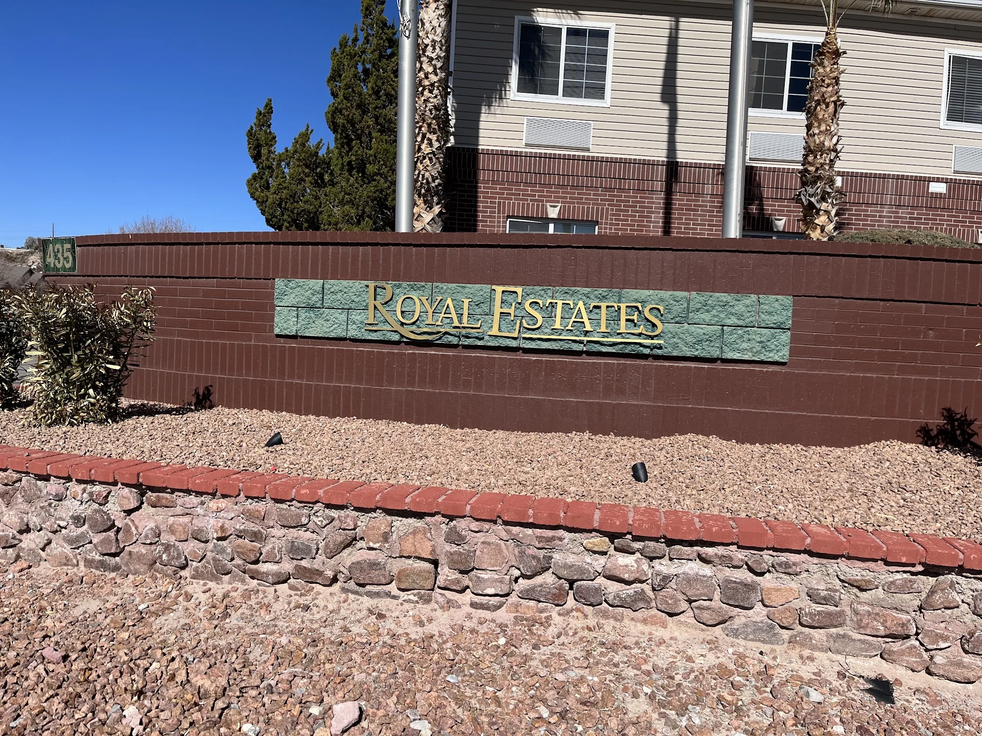 The Estates Apartments