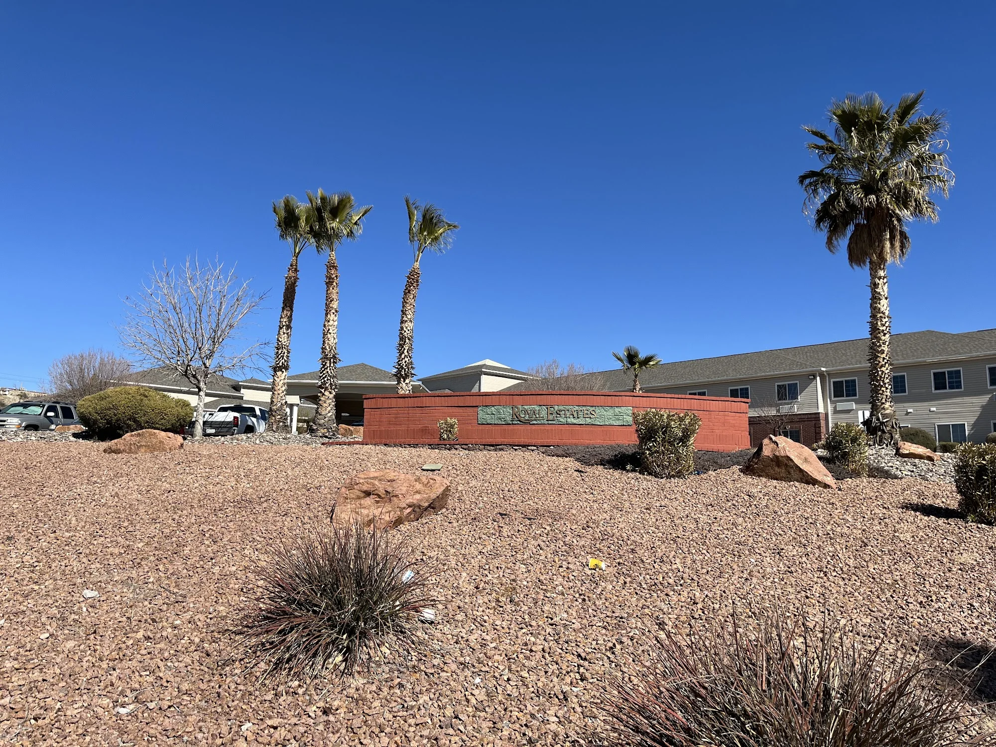 The Estates Apartments