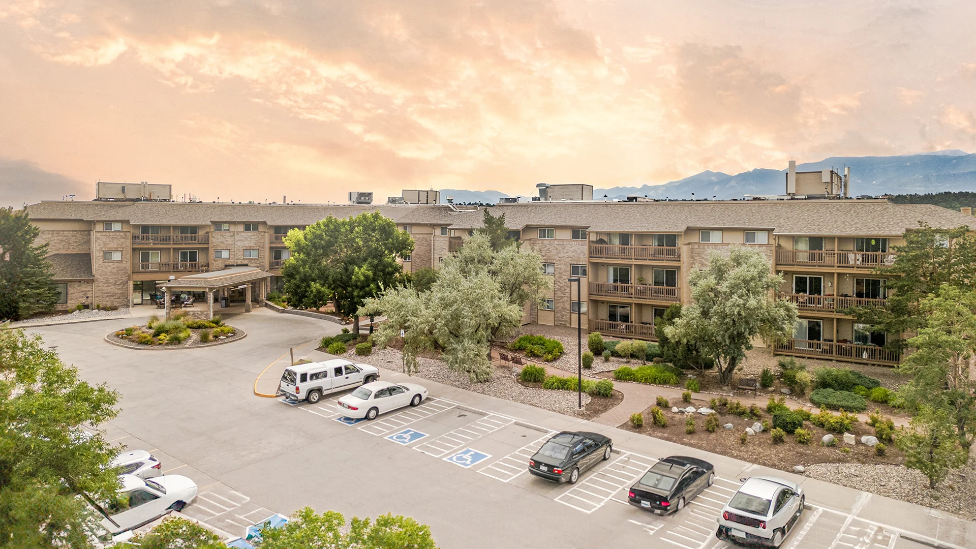 The Gardens at ViewPointe