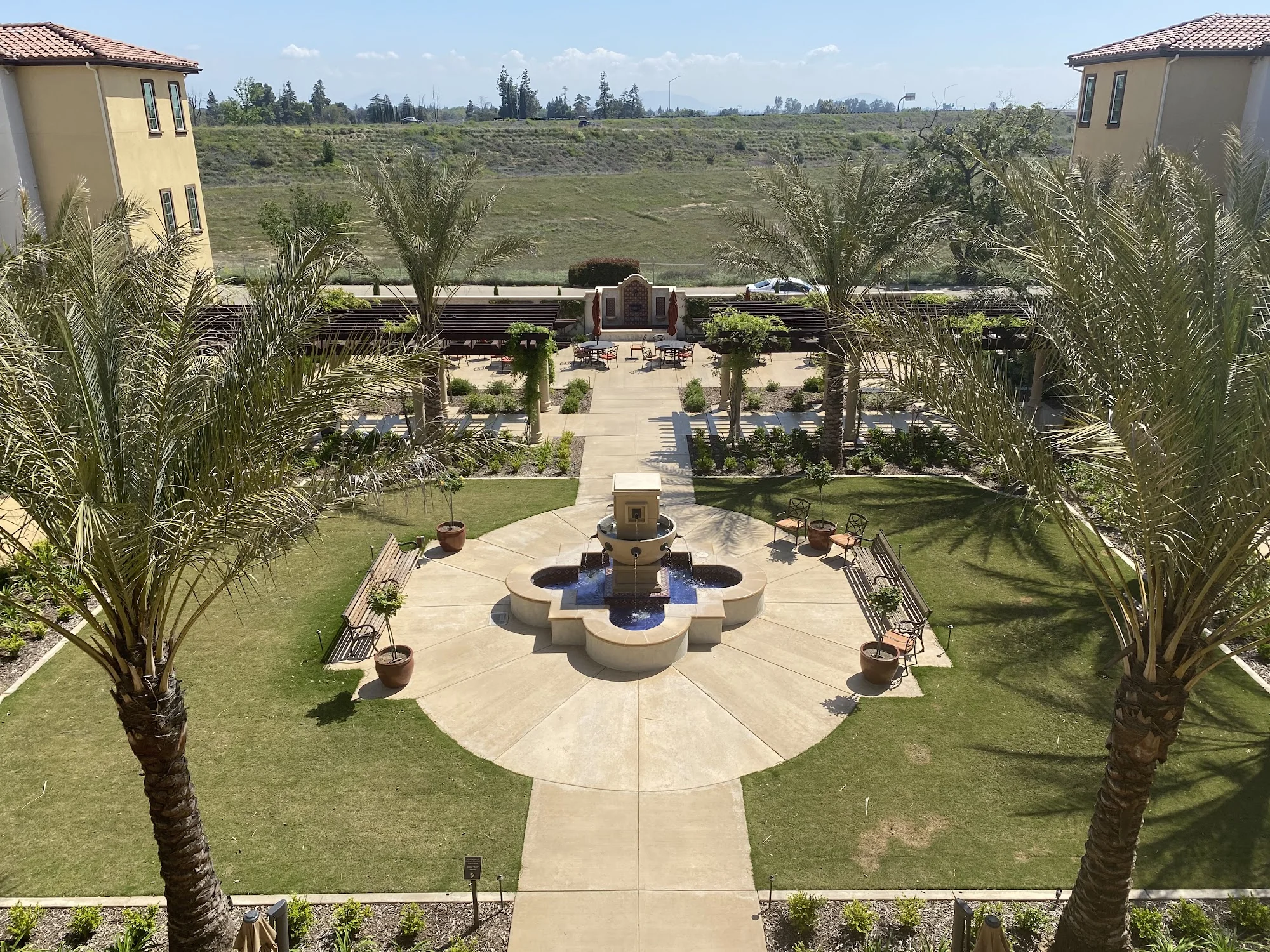 The Vineyards - California Armenian Home