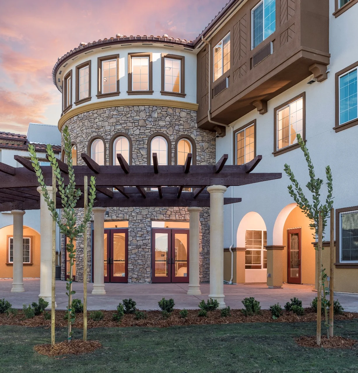 The Vineyards - California Armenian Home