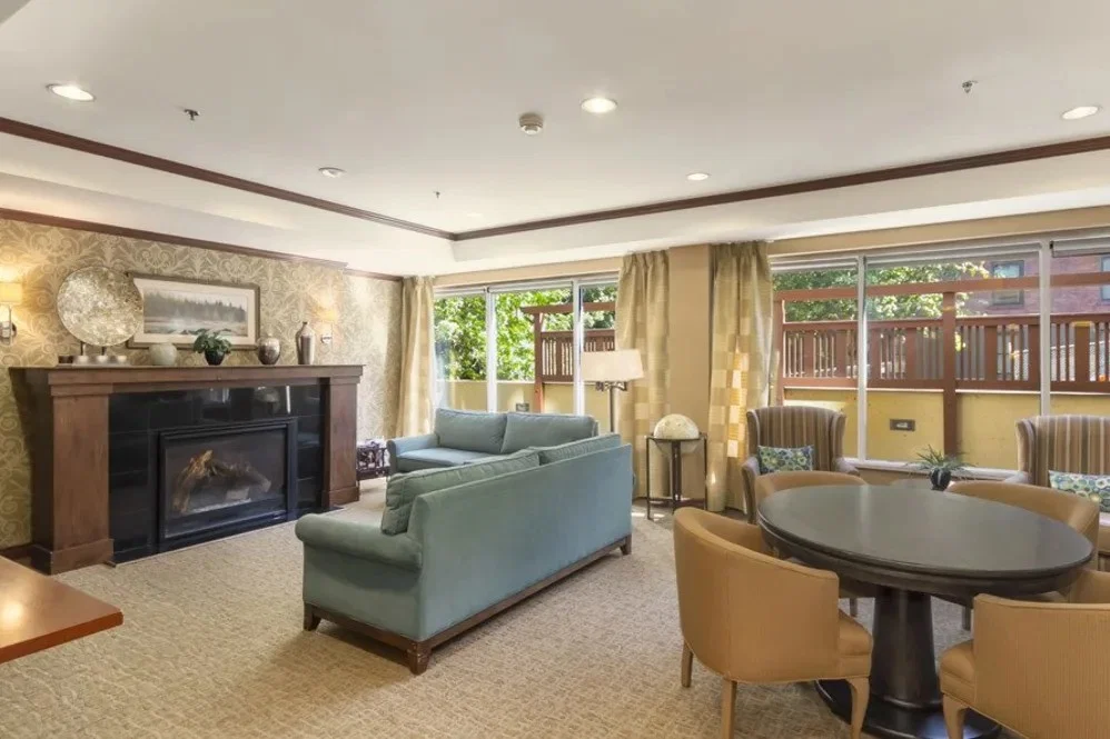UNION GRAND SENIOR LIVING