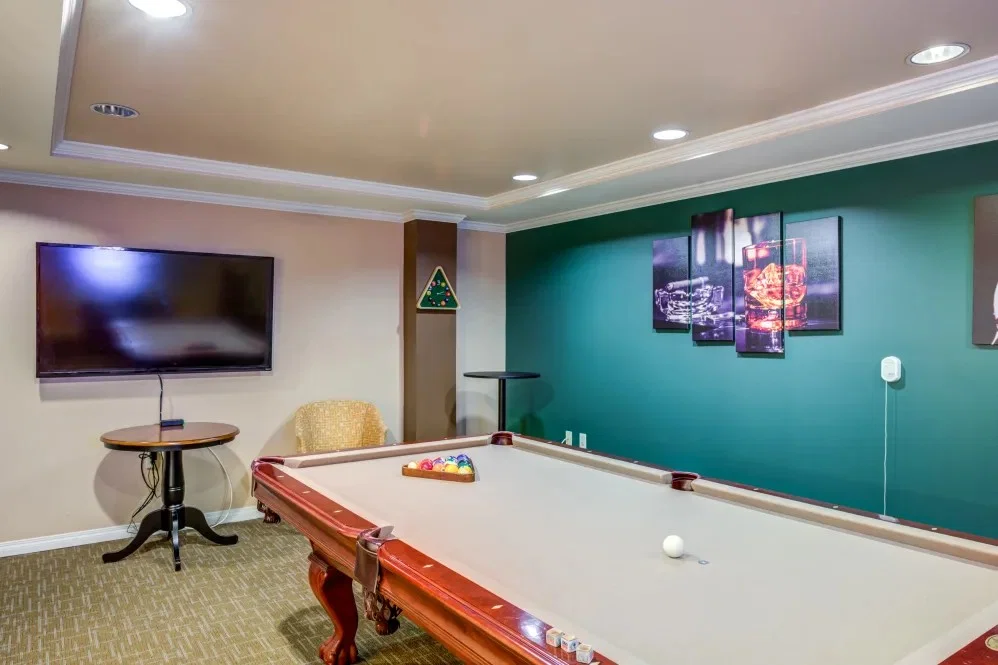 UNION GRAND SENIOR LIVING