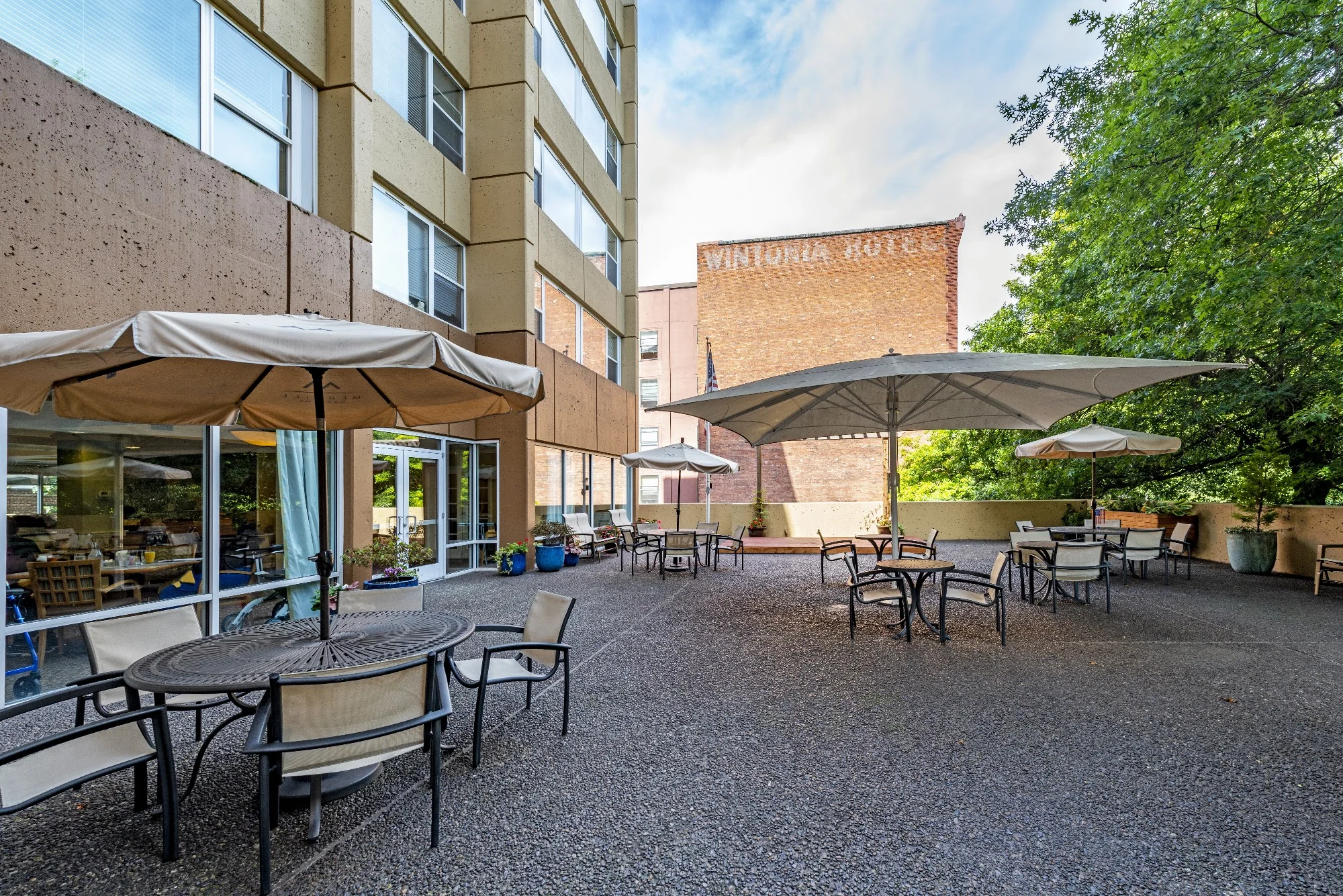 Union Grand