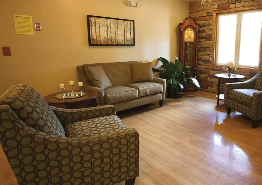 VALLEY PINES SENIOR LIVING