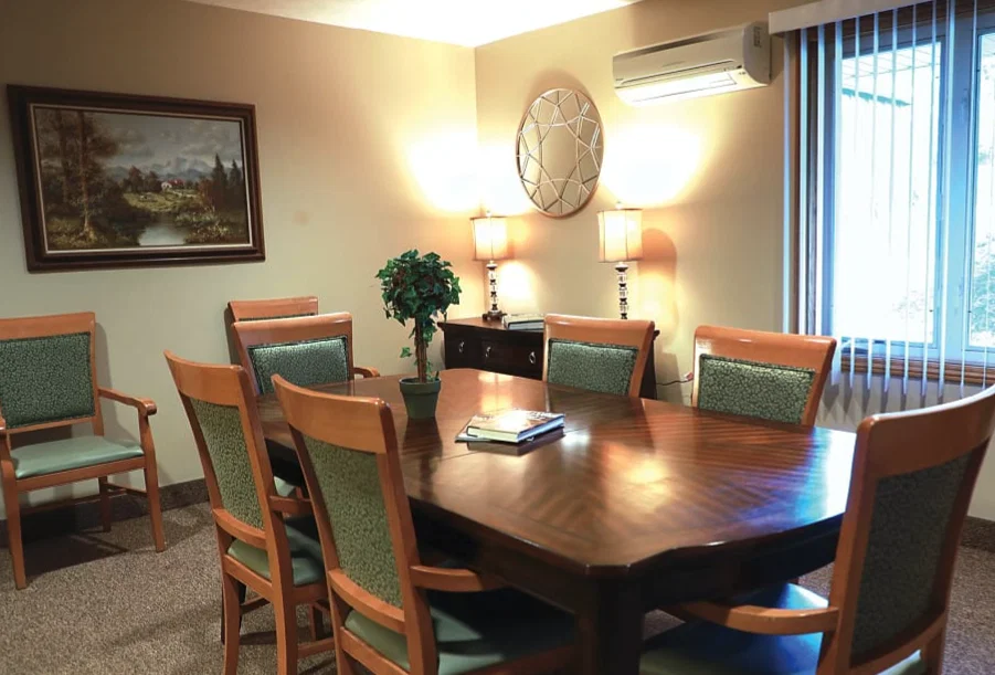 VALLEY PINES SENIOR LIVING