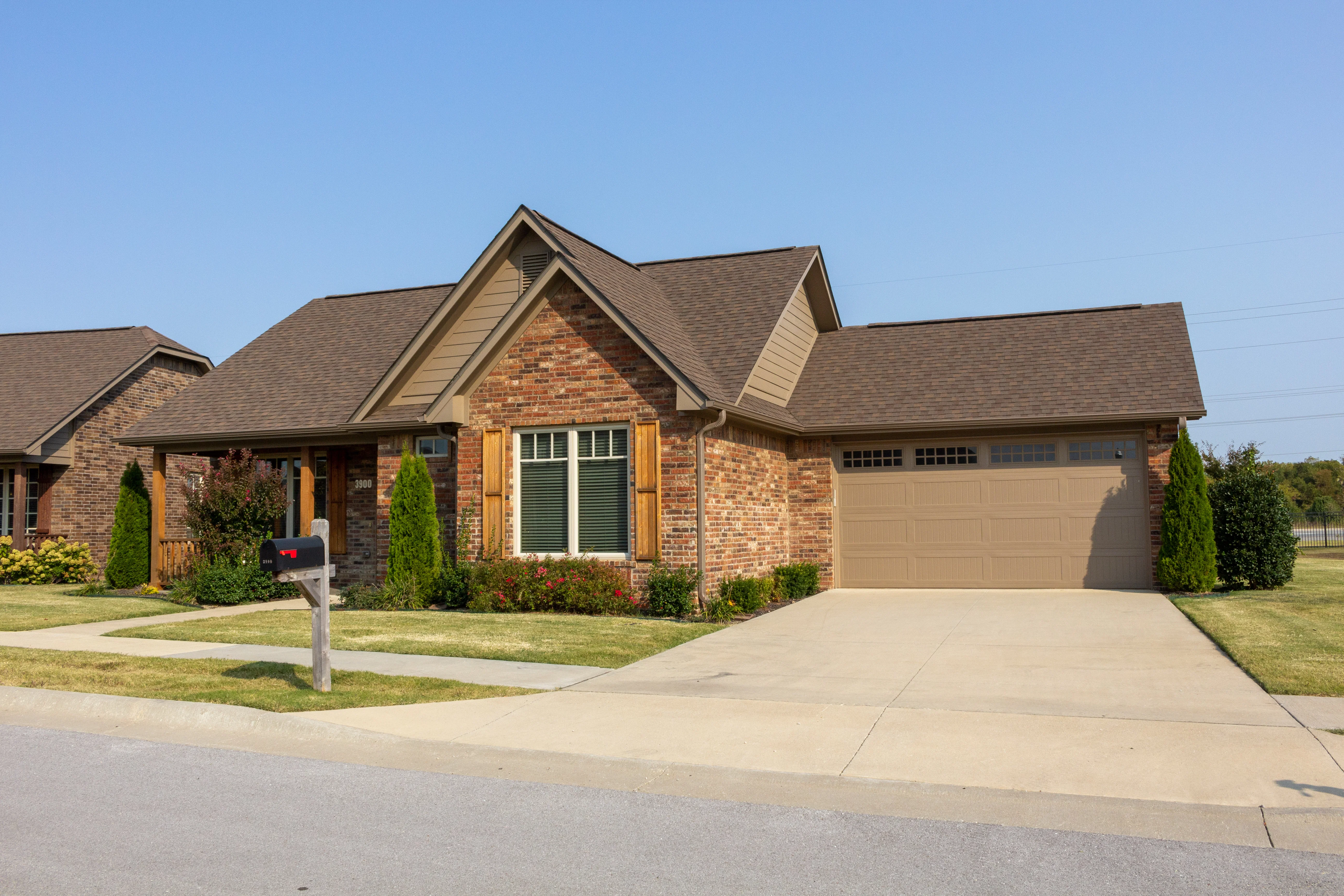 VILLAGE ON THE PARK BENTONVILLE