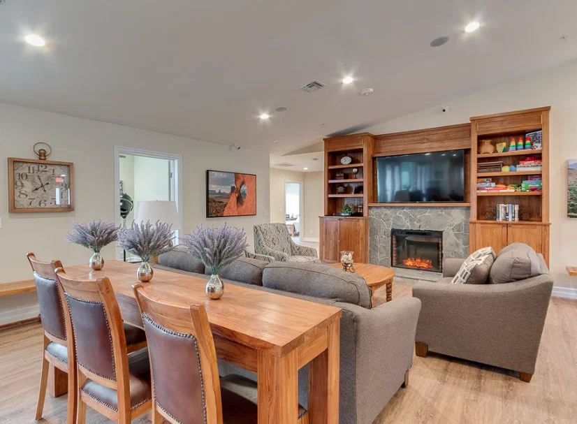 VISTA LIVING SENIOR CARE ARCADIA