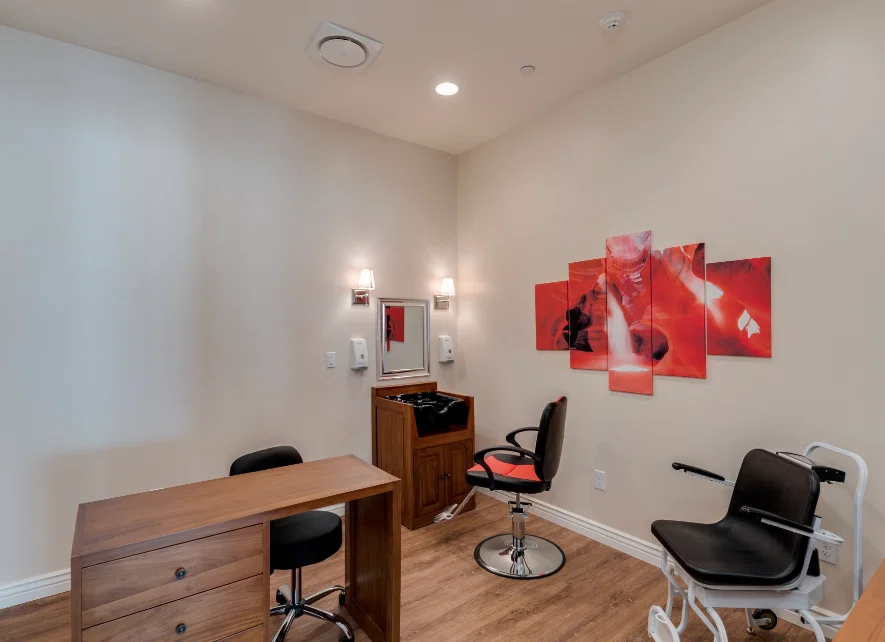 VISTA LIVING SENIOR CARE CAMELBACK VIEW