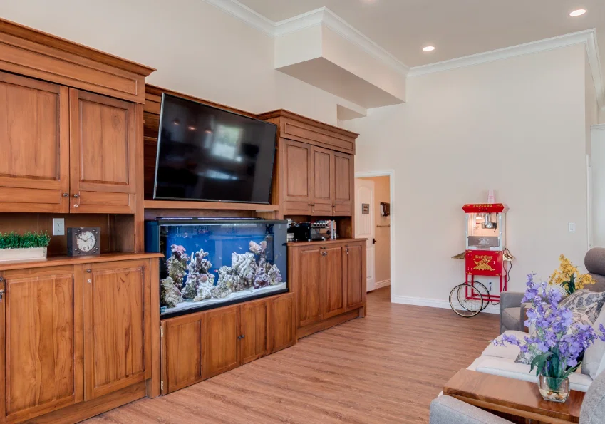 VISTA LIVING SENIOR CARE CAMELBACK VIEW