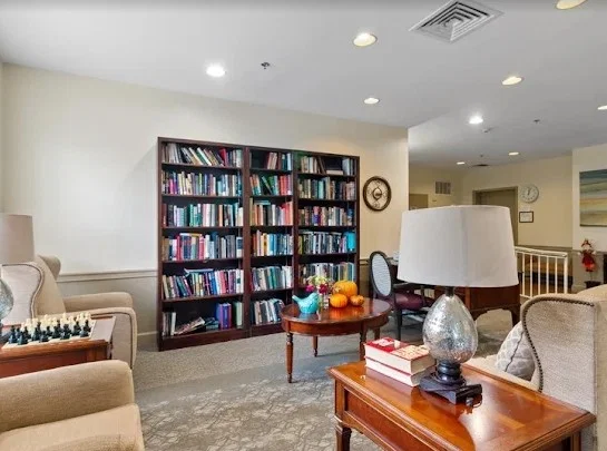 VIVA SENIOR LIVING AT CHESTNUT HILL