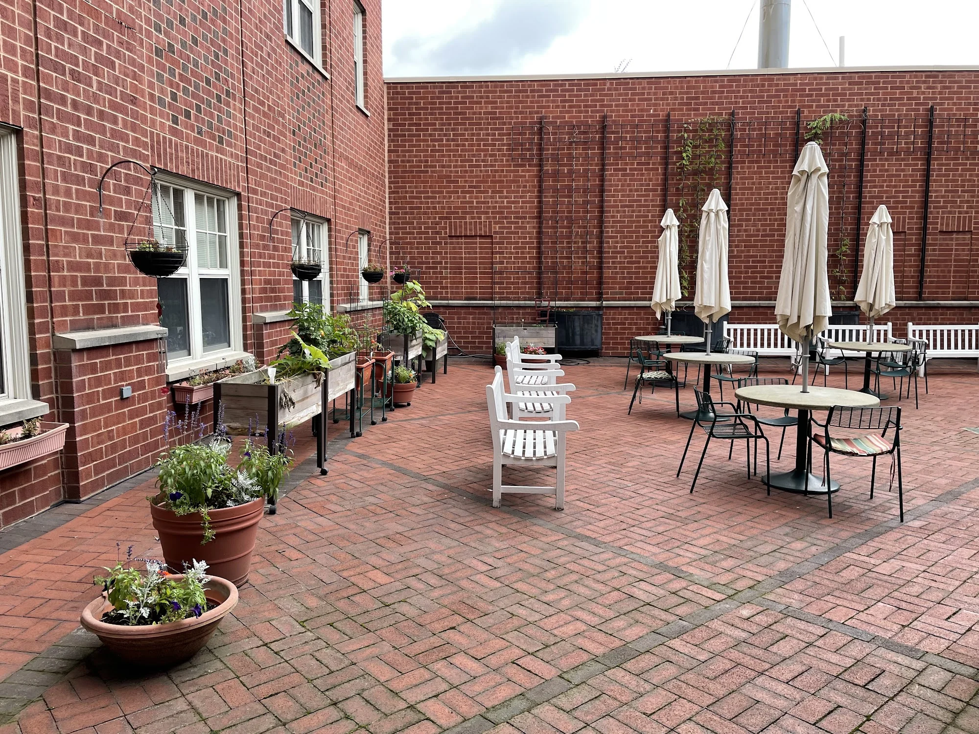 Weinberg Terrace