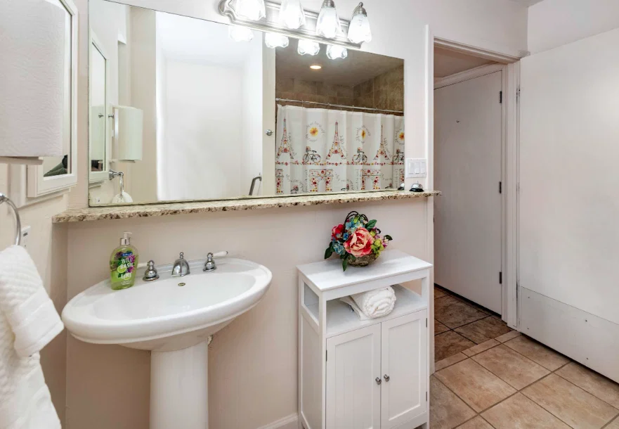 WELL HEELED SENIOR CARE SWEETWATER