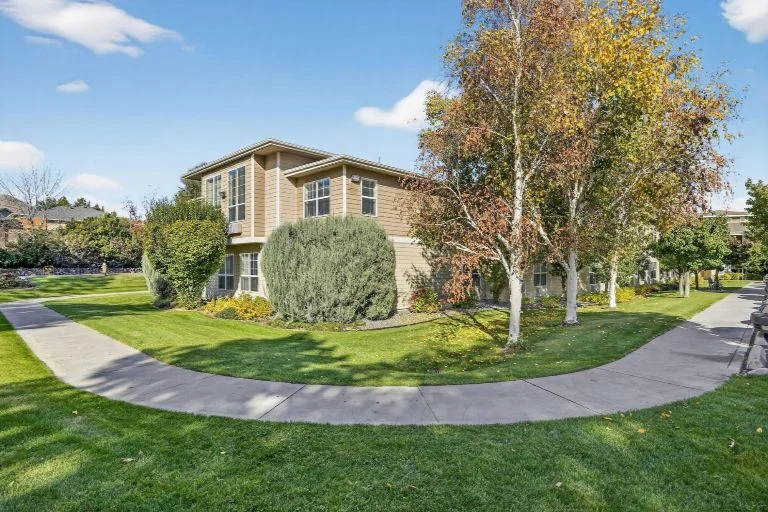 WENATCHEE SENIOR LIVING