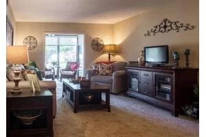 WHITE OAK ESTATES