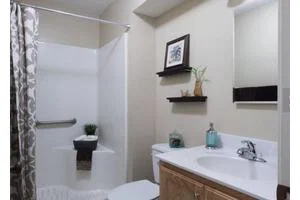 WHITE OAK ESTATES