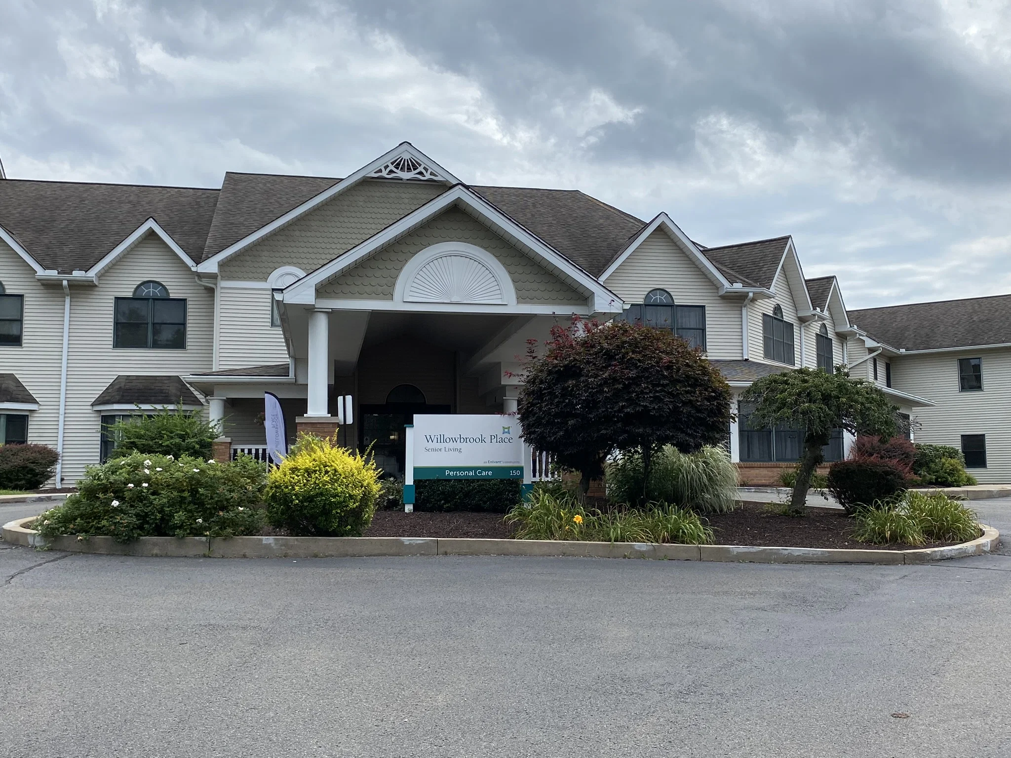 WILLOWBROOK PLACE