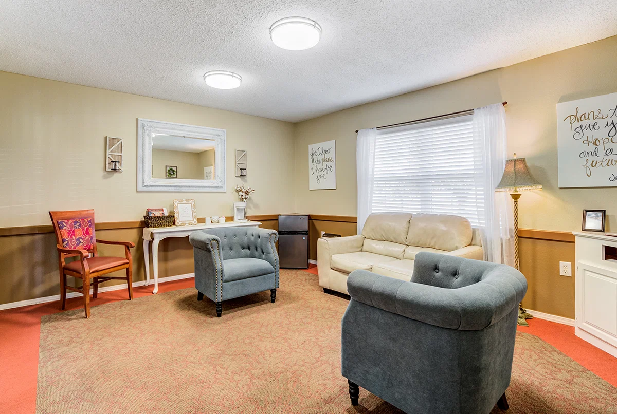 WINKLER COURT - CARTHAGE, TX