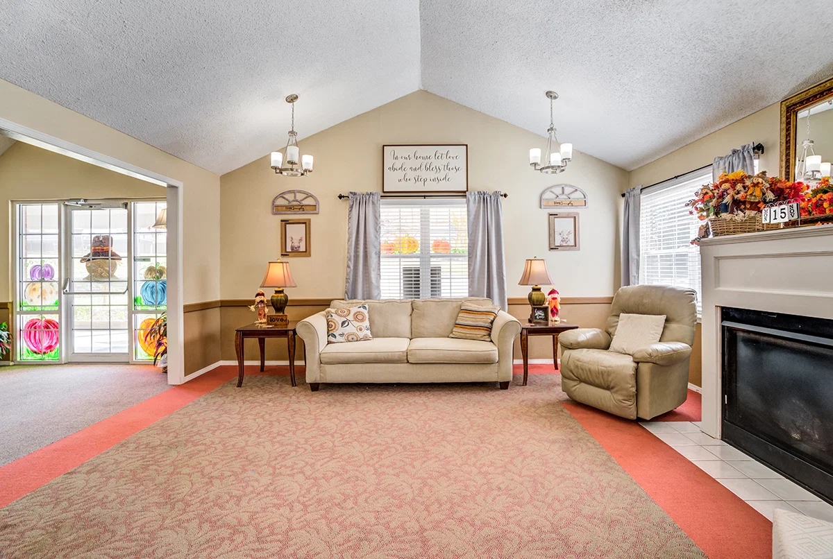 WINKLER COURT - CARTHAGE, TX