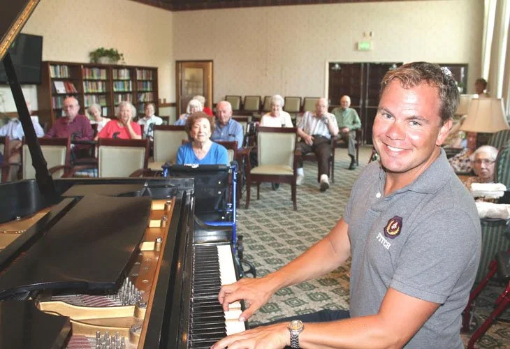 WOOD GLEN SENIOR LIVING