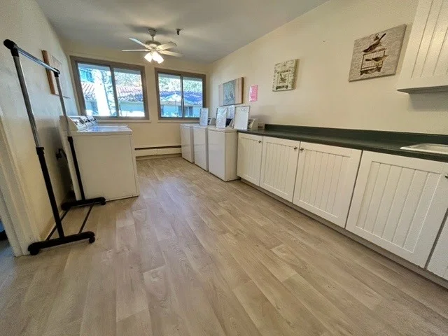 WOOD GLEN SENIOR LIVING